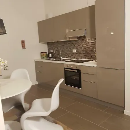 Floreal Holidayhomes * Cadegliano Viconago